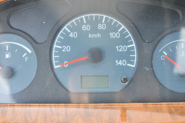 ���� ���� 1.5L 113���� ���� 3.6�׵��Ų�դʽ΢������(����)(KMC5031CCYQ318D6)ͼƬ