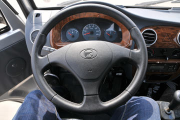 ���� ���� 1.5L 113���� ���� 3.6�׵��Ų�դʽ΢������(����)(KMC5031CCYQ318D6)ͼƬ