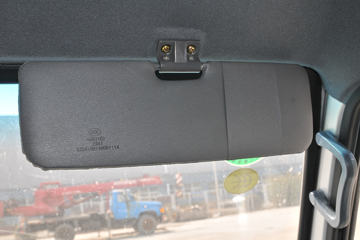 ���� ���� 1.5L 113���� ���� 3.6�׵��Ų�դʽ΢������(����)(KMC5031CCYQ318D6)ͼƬ