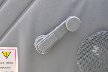 ���� ���� 1.5L 113���� ���� 3.6�׵��Ų�դʽ΢������(����)(KMC5031CCYQ318D6)ͼƬ