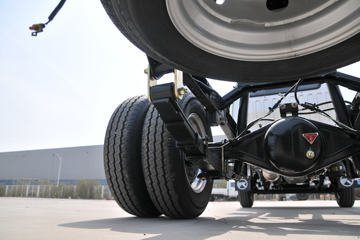 ���� ���� 1.5L 113���� ���� 3.6�׵��Ų�դʽ΢������(����)(KMC5031CCYQ318D6)ͼƬ