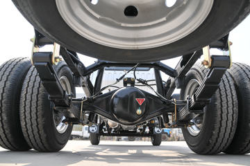 ���� ���� 1.5L 113���� ���� 3.6�׵��Ų�դʽ΢������(����)(KMC5031CCYQ318D6)ͼƬ