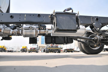 ���� ���� 1.5L 113���� ���� 3.6�׵��Ų�դʽ΢������(����)(KMC5031CCYQ318D6)ͼƬ