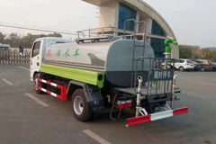 东风 多利卡D6 115马力 4X2 洒水车(程力威牌)(CLW5072GSSD6) 东风 多利卡D6 115马力 4X2 洒水车(程力威牌)(CLW5072GSSD6)