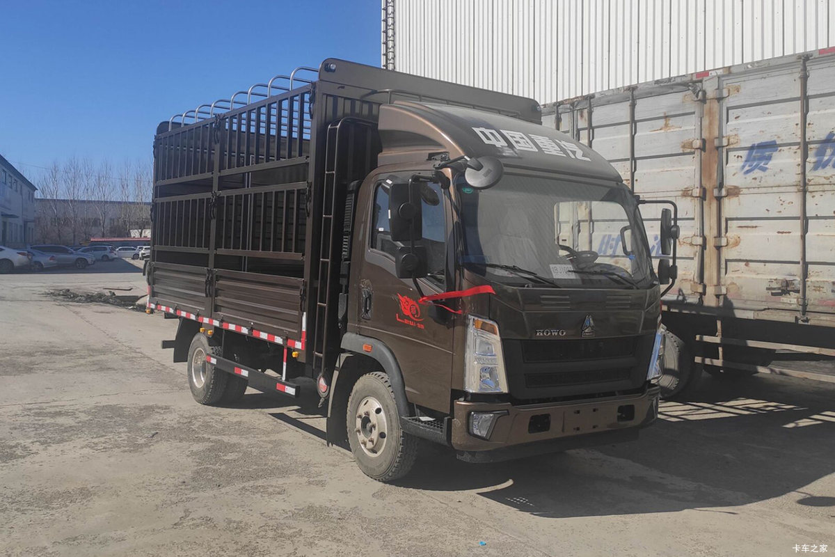 中国重汽HOWO 悍将 2020款全能版 156马力 4.15米单排仓栅式轻卡