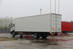 东风商用车 天锦KR 230马力 4X2 9.75米厢式载货车(国六)(高顶)(DFH5180XXYE8)