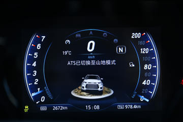 ���� ��9 2019�� ������ 2.0T���� 220���� 8���Զ� ���� ˫��SUV������Ƥ��ͼƬ