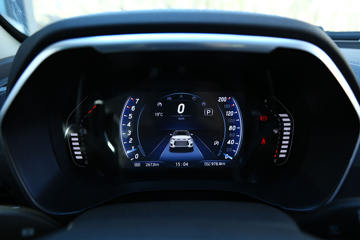 ���� ��9 2019�� ������ 2.0T���� 220���� 8���Զ� ���� ˫��SUV������Ƥ��ͼƬ