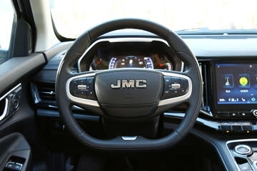 ���� ��9 2019�� ������ 2.0T���� 220���� 8���Զ� ���� ˫��SUV������Ƥ��ͼƬ