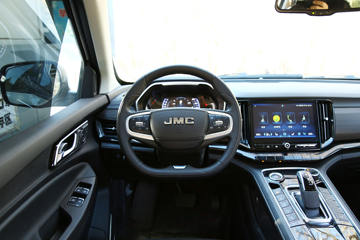 ���� ��9 2019�� ������ 2.0T���� 220���� 8���Զ� ���� ˫��SUV������Ƥ��ͼƬ