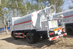 东风新疆 拓行D3 160马力 4X2 洒水车(炎帝牌)(SZD5160GPSEZ5)