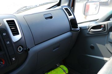 ���� ����HM3 130���� 4X2 4.16����ж��(����)(KMC3042HA330DP6)ͼƬ