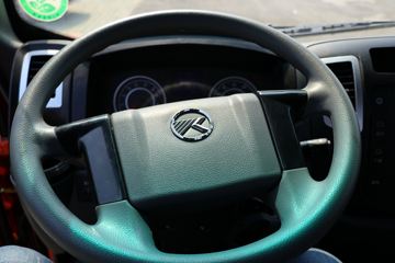 ���� ����HM3 130���� 4X2 4.16����ж��(����)(KMC3042HA330DP6)ͼƬ