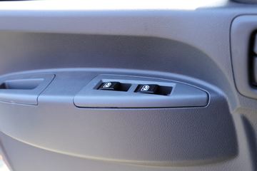 ���� ����HM3 130���� 4X2 4.16����ж��(����)(KMC3042HA330DP6)ͼƬ