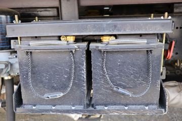 ���� ����HM3 130���� 4X2 4.16����ж��(����)(KMC3042HA330DP6)ͼƬ