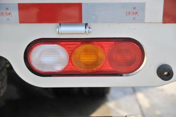 �ɵ���; DX 2L 127���� 3.02��˫������΢��(����)ͼƬ