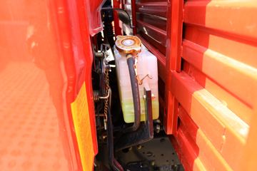 ���� ����HM3 130���� 4X2 4.16����ж��(����)(KMC3042HA330DP6)ͼƬ