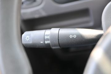 �ɵ��³� T3ϵ�� 129���� 4X2 3.75����ж��(�ٱ�5.286)ͼƬ