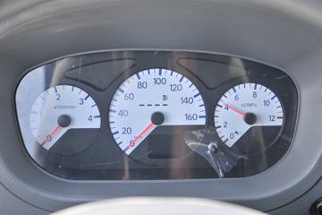 ���� ʱ����� 95���� 4X2 3����ж��(BJ3046D9JBA-FA)ͼƬ