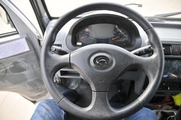  ԦVQ1 1.5L 116  3.05׵ʽ΢()(BJ5030XXY5JV3-51)ͼƬ