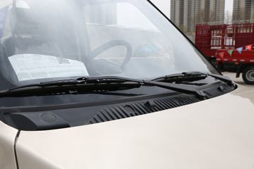 �Ͽ����� ��˧Cϵ ������ 1.5L 112���� ���� 3.1�׵�������΢��(����)ͼƬ