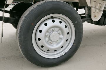 �Ͽ����� ��˧Cϵ ������ 1.5L 112���� ���� 3.1�׵�������΢��(����)ͼƬ