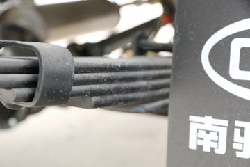 �Ͽ����� ��˧Cϵ ������ 1.5L 112���� ���� 3.1�׵�������΢��(����)ͼƬ