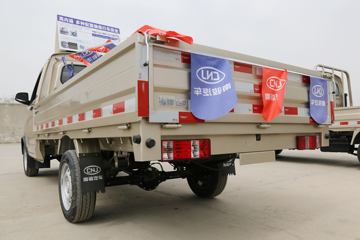 �Ͽ����� ��˧Cϵ ������ 1.5L 112���� ���� 3.1�׵�������΢��(����)ͼƬ