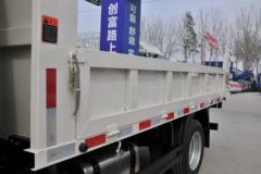福田瑞沃 小金刚Ⅰ 88马力 4X2 2.6米自卸车(BJ3040D8JBA-AA)