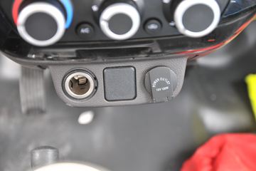 �������� С��� 88���� 4X2 3.6����ж��(BJ3040D8JBA-AA)ͼƬ