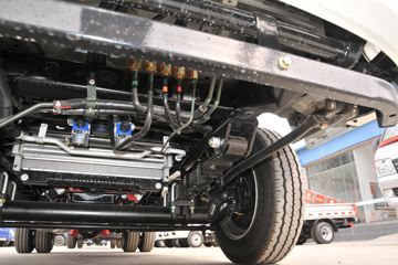 �������� С��� 88���� 4X2 3.6����ж��(BJ3040D8JBA-AA)ͼƬ