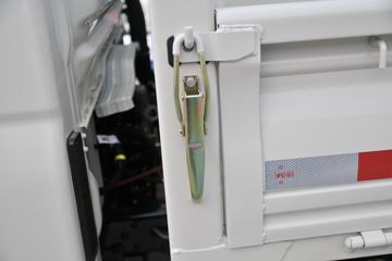 �������� С��� 88���� 4X2 3.6����ж��(BJ3040D8JBA-AA)ͼƬ