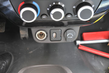 ���� ����M2 1.5L 116���� ���� 3.1���Ű�����΢��(����)(BJ1032V5PV5-01)ͼƬ