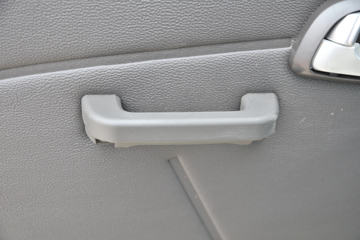 �������� С��� 88���� 4X2 2.8����ж��(BJ3040D8ABA-AA)ͼƬ