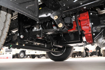 �������� С��� 88���� 4X2 2.8����ж��(BJ3040D8ABA-AA)ͼƬ