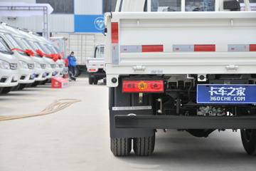 �������� С��� 88���� 4X2 2.8����ж��(BJ3040D8ABA-AA)ͼƬ