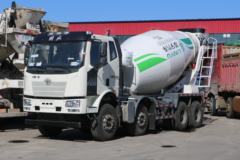 一汽解放 J6L 轻量化版 320马力 8X4 7.3方混凝土搅拌车(凌宇牌)(CLY5315GJB29E5)