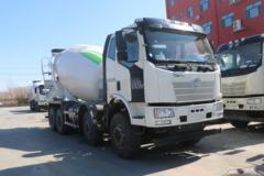 一汽解放 J6L 轻量化版 320马力 8X4 7.3方混凝土搅拌车(凌宇牌)(CLY5315GJB29E5)