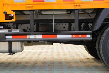 ���� ŷ����3ϵ 131���� 3.22��˫�������Ῠ(����)(BJ1041V9AD6-FM)ͼƬ