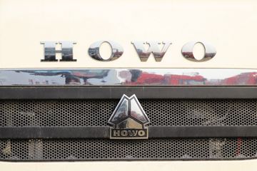 �й����� HOWO T7H�ؿ� 440���� 6X4ǣ����(����)(ZZ4257V324HF1B)ͼƬ