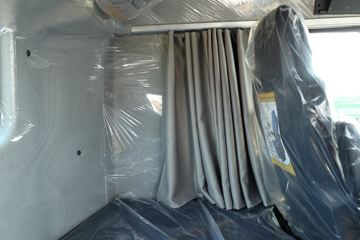 �й����� HOWO T7H�ؿ� 440���� 6X4ǣ����(����)(ZZ4257V324HF1B)ͼƬ