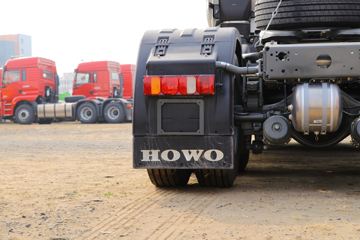 �й����� HOWO T7H�ؿ� 440���� 6X4ǣ����(����)(ZZ4257V324HF1B)ͼƬ