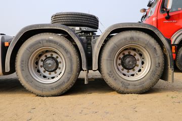 �й����� HOWO T7H�ؿ� 440���� 6X4ǣ����(����)(ZZ4257V324HF1B)ͼƬ