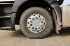 中国重汽 HOWO T7H重卡 440马力 6X4牵引车(国六)(ZZ4257V324HF1B)