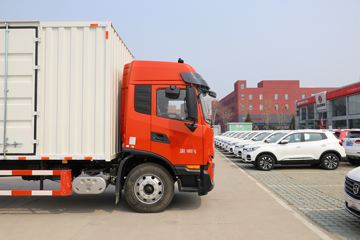 �������ó� ���KR 190���� 4X2 8����ʽ�ػ���(����)(�߶�)ͼƬ