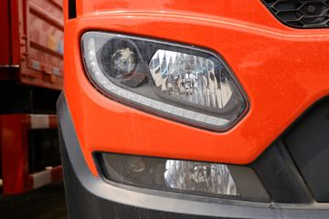 �������ó� ���KR 190���� 4X2 8����ʽ�ػ���(����)(�߶�)ͼƬ