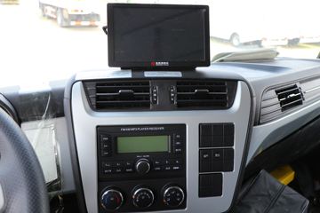 �������ó� ���KR 190���� 4X2 8����ʽ�ػ���(����)(�߶�)ͼƬ