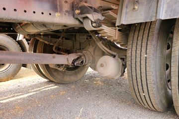 �������ó� ���KR 190���� 4X2 8����ʽ�ػ���(����)(�߶�)ͼƬ