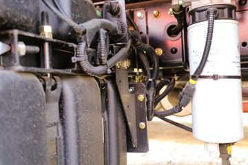 �������ó� ���KR 190���� 4X2 8����ʽ�ػ���(����)(�߶�)ͼƬ