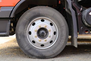 �������ó� ���KR 190���� 4X2 8����ʽ�ػ���(����)(�߶�)ͼƬ